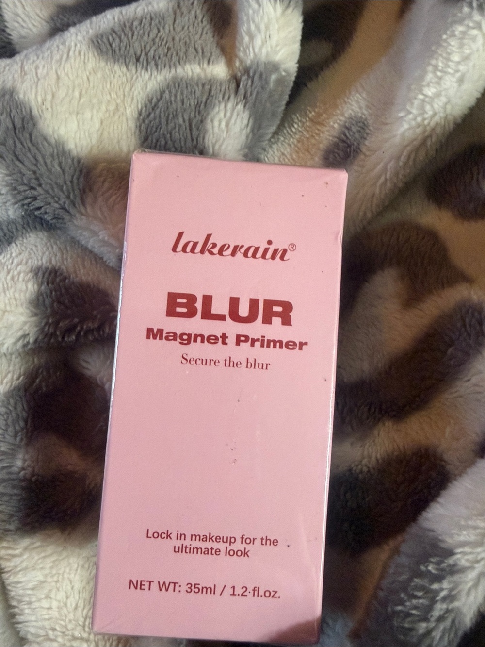 LakeRain Blur Magnet Primer — Pink Lightweight Makeup Base